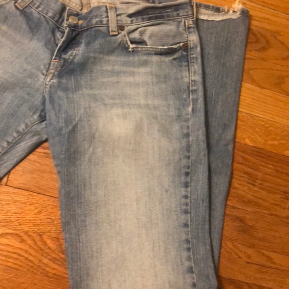 Distressed Lucky Brand Jeans - Picture 3 of 6